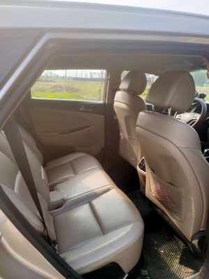 Hyundai Tucson 2018 Bản thiếu
