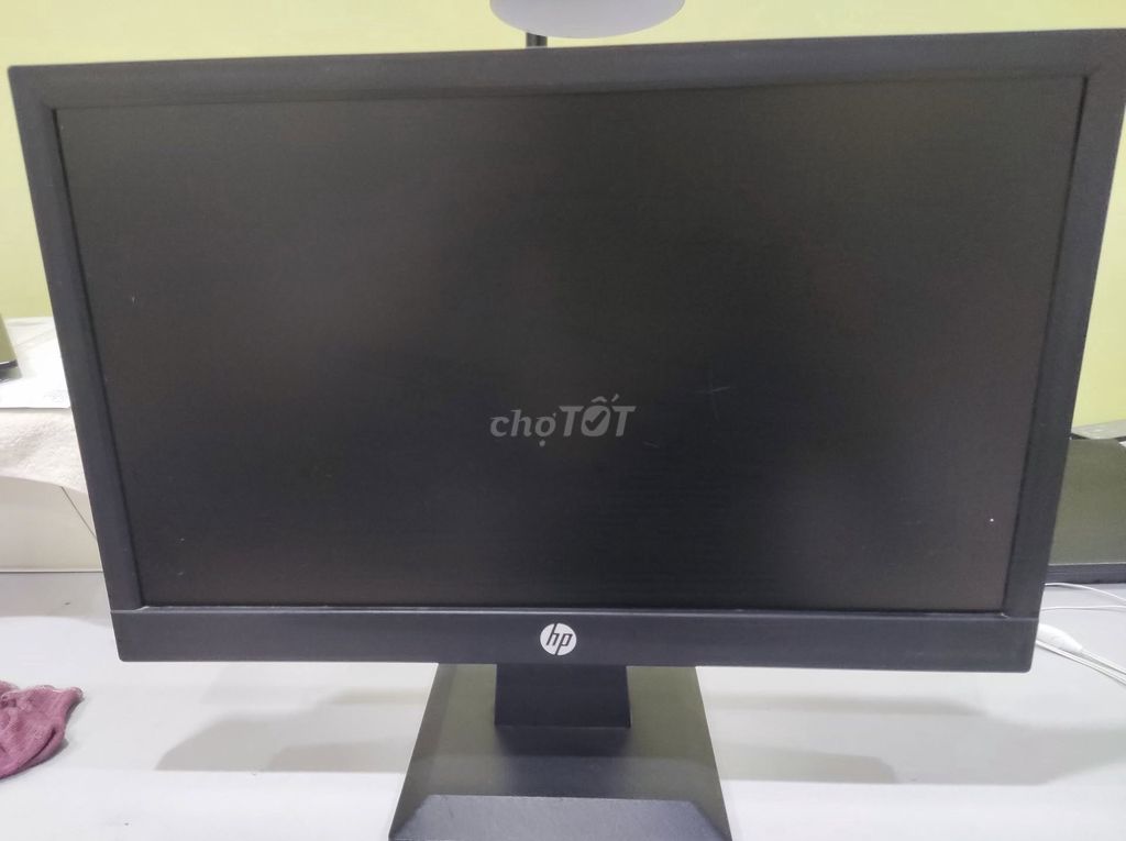 Màn hình HP 19 inch HD Đen. Mua bán Phụ kiện (Màn hình, Chuột...) tại Quận Tây Hồ Hà Nội được đăng bởi MayTinhGiaReHaNoi hình 1