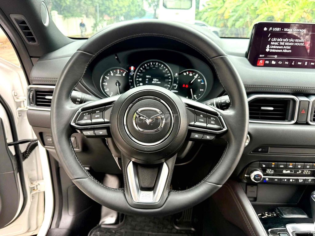 Mazda CX5 2023 2.0 Premium Exclusive 30000 km. Mua bán Ô tô tại Quận Cầu Giấy Hà Nội được đăng bởi Vũ Kiên hình 8