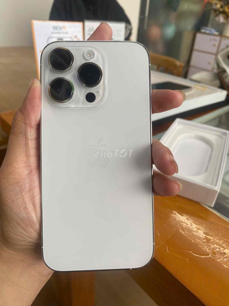 Apple iPhone 14 Pro 256GB Bạc 90%. Mua bán Điện thoại tại Quận Ninh Kiều Cần Thơ được đăng bởi Khải mobile hình 1