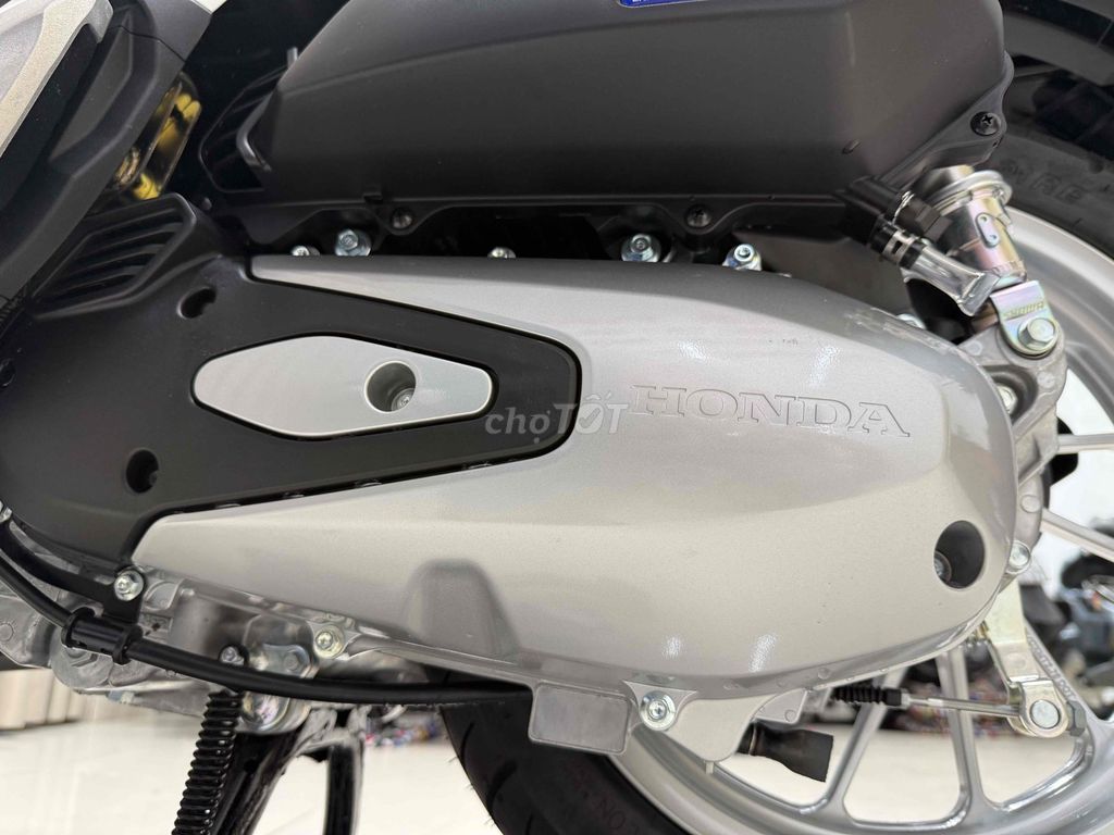 SH mode vừa bấm biển xong mới 100%. Mua bán Xe máy tại Quận Thanh Khê Đà Nẵng được đăng bởi THẾ MẪN CHUYÊN XE LƯỚT CÓ BÁN TRẢ GÓP  hình 14
