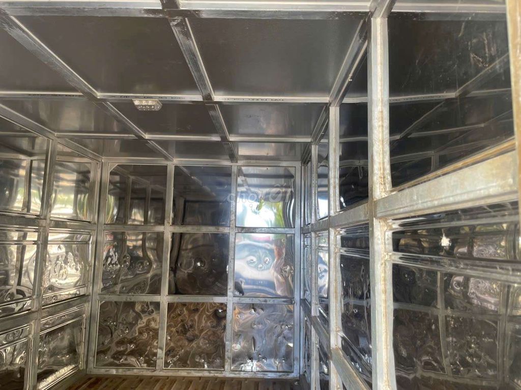 Bán SRM thùng kín 2023, xe đẹp máy lạnh rờ móc. Mua bán Xe tải, xe ben tại Quận Hải Châu Đà Nẵng được đăng bởi otocudanang hình 5