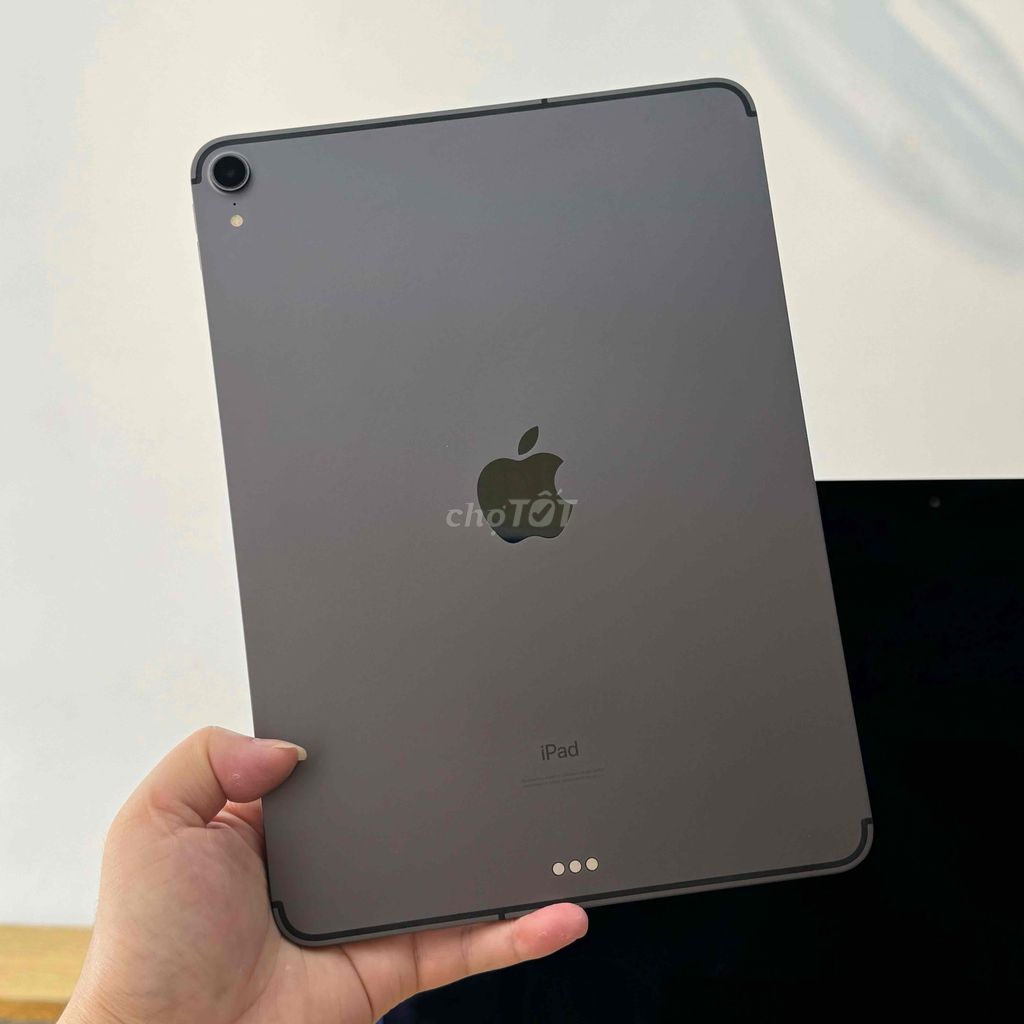 iPad Pro 2018 64Gb Wifi + 4G (có xài sim)