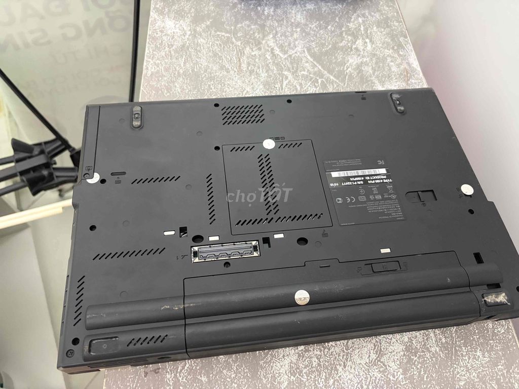 Lenovo ThinkPad T400 Văn phòng học tập. Mua bán Laptop tại Quận Tân Bình Tp Hồ Chí Minh được đăng bởi thuan hình 1