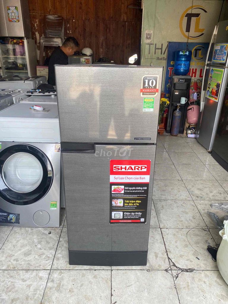 Tủ lạnh sharp 165l inverter, mới, xịn, bao ship🤩