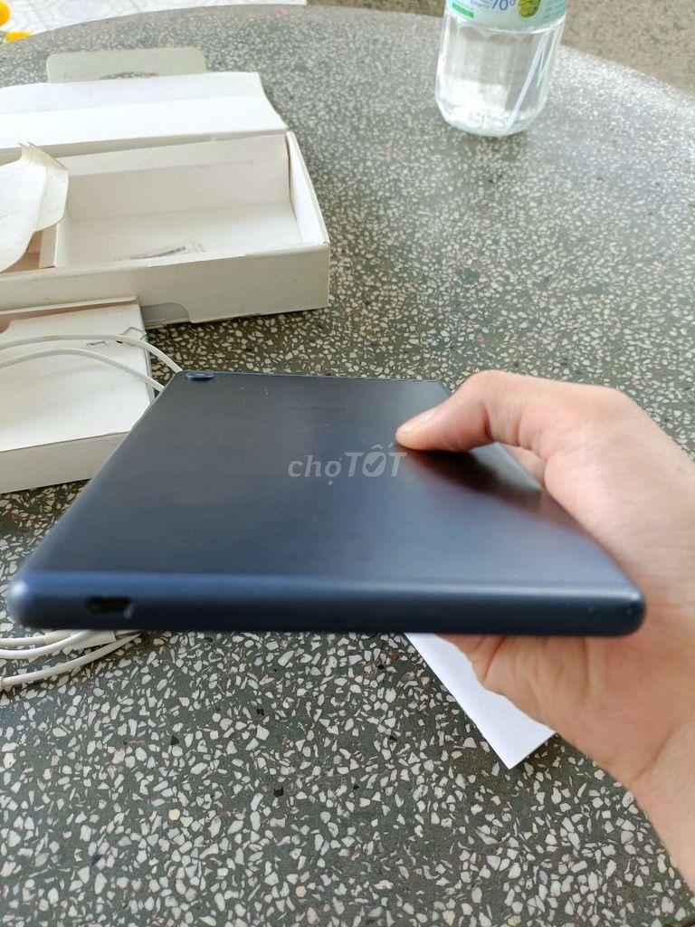 Cần bán máy tính bảng Huawei Mate Pad T8