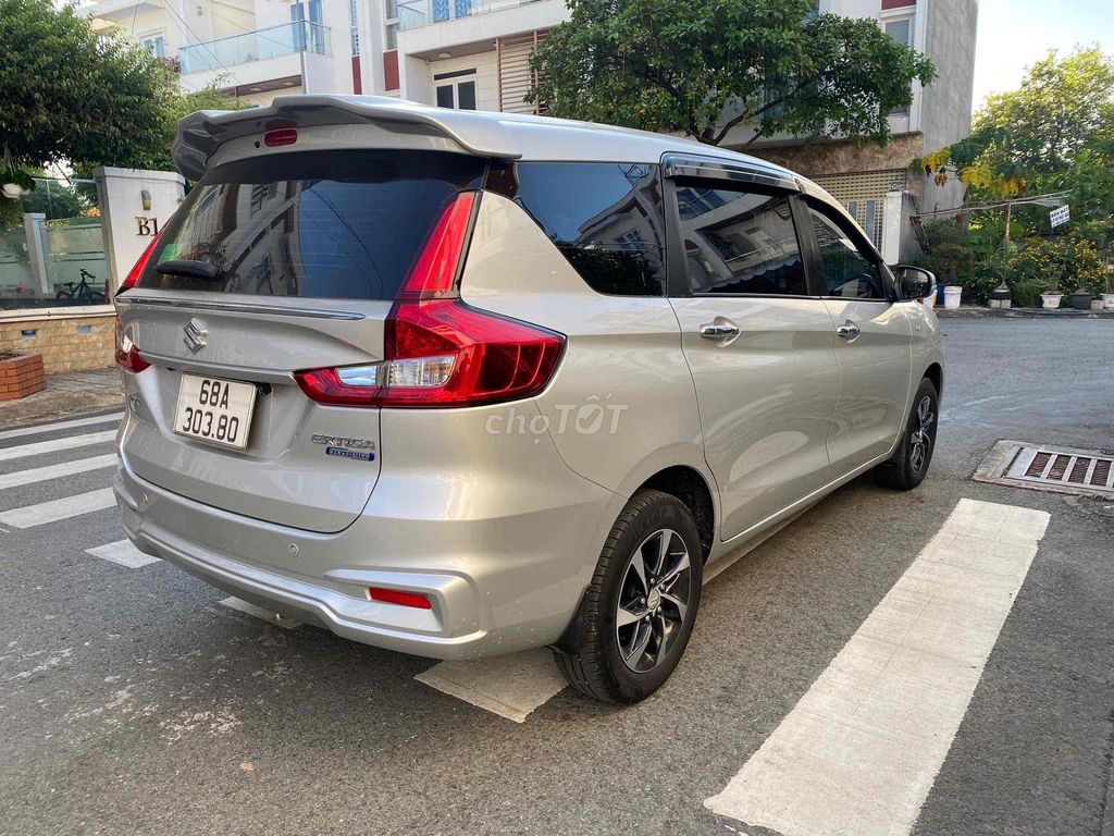 Suzuki Ertiga 2020 1.5L AT - 26000 km