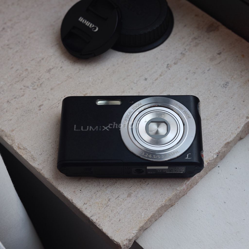 Máy ảnh Panasonic Lumix DMC-F5 đẹp - Đủ phụ kiện