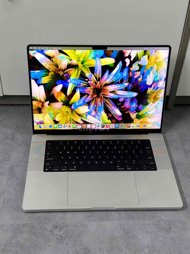 Macbook Pro M2 MAX silver 16' Ram 32/1TB Còn Bh