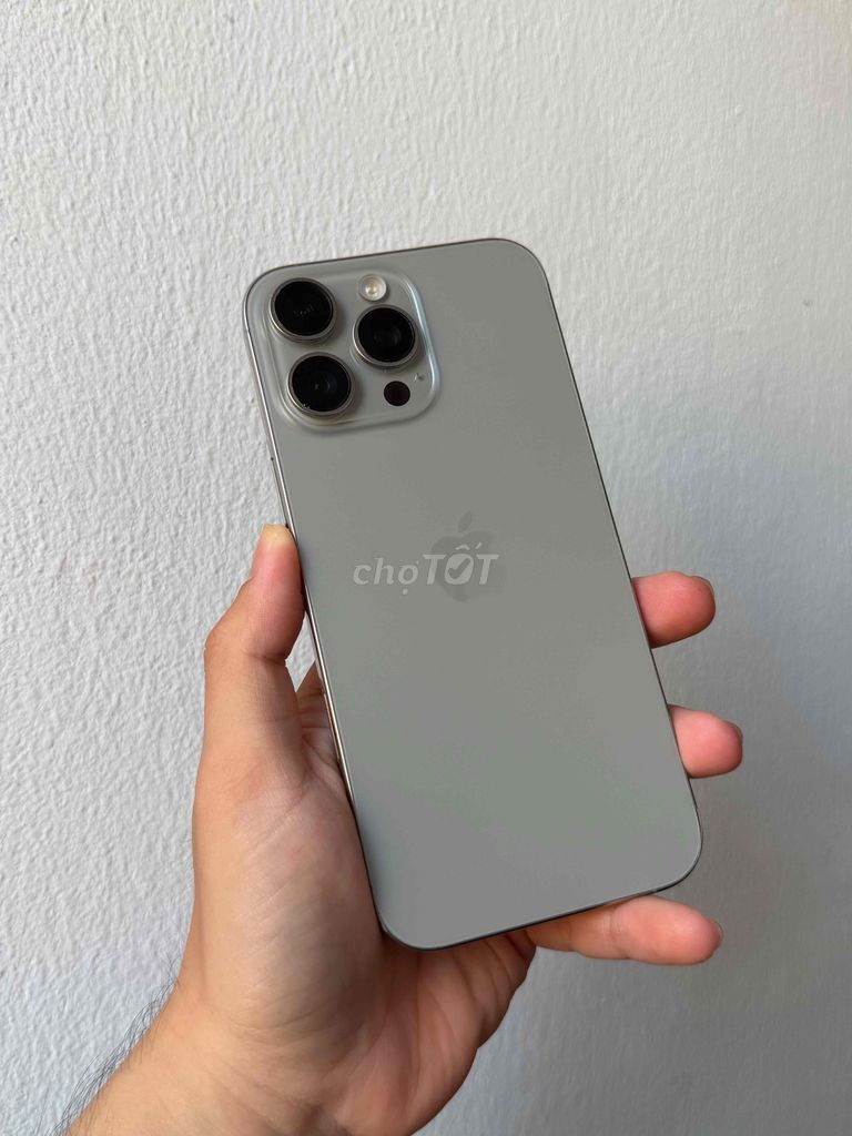 Apple iPhone 16 Pro Max 256GB Xám VN/A 14Tr999. Mua bán Điện thoại tại Quận Ninh Kiều Cần Thơ được đăng bởi Hiếu Huỳnh hình 1