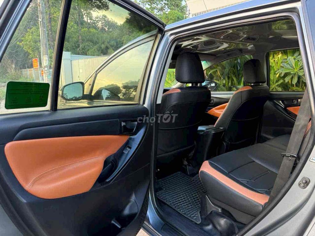 Toyota Innova 2020 2.0E - 90 km. Mua bán Ô tô tại Thành phố Vinh Nghệ An được đăng bởi Anh Hanh hình 9