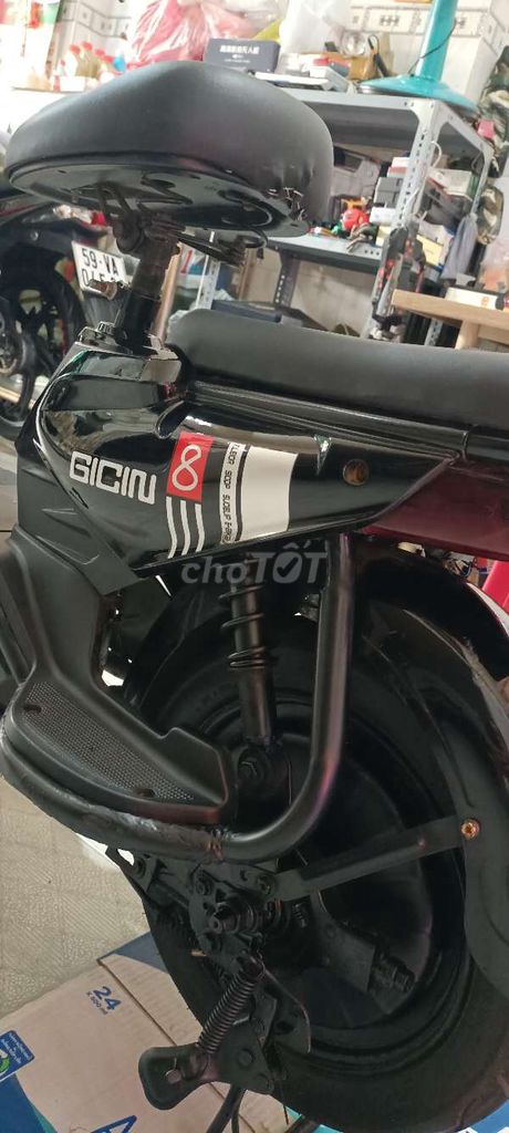 Xe nhỏ gọn xinh xinh đẹp mới. Mua bán Xe điện tại Quận 5 Tp Hồ Chí Minh được đăng bởi THẮNG Q5 hình 3
