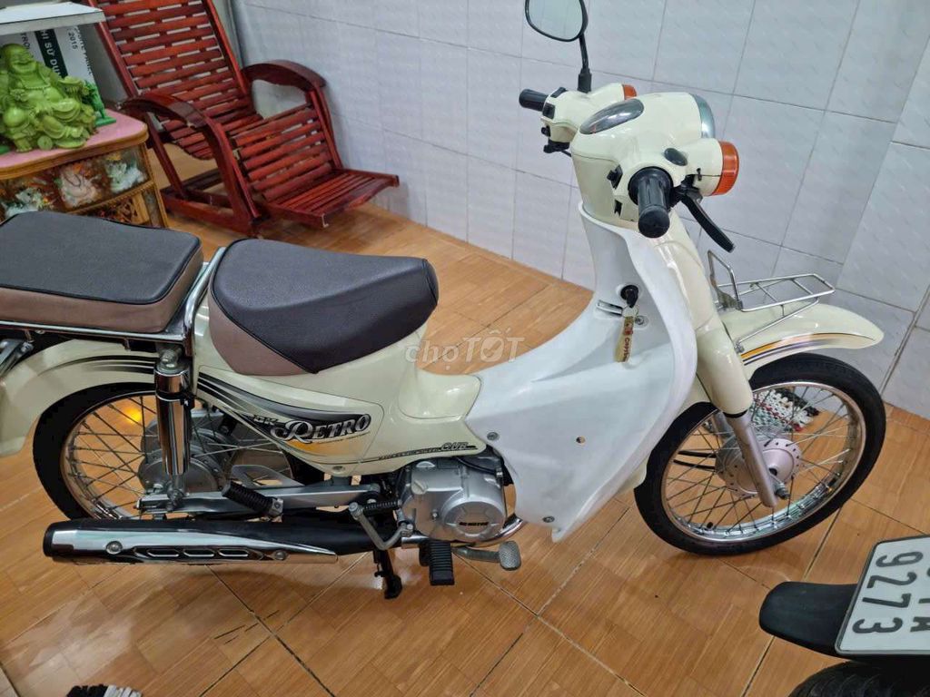 Xe máy Retro 50cc Trắng kem. Mua bán Xe máy tại Quận Ninh Kiều Cần Thơ được đăng bởi CHXM Trung Trưc  hình 3