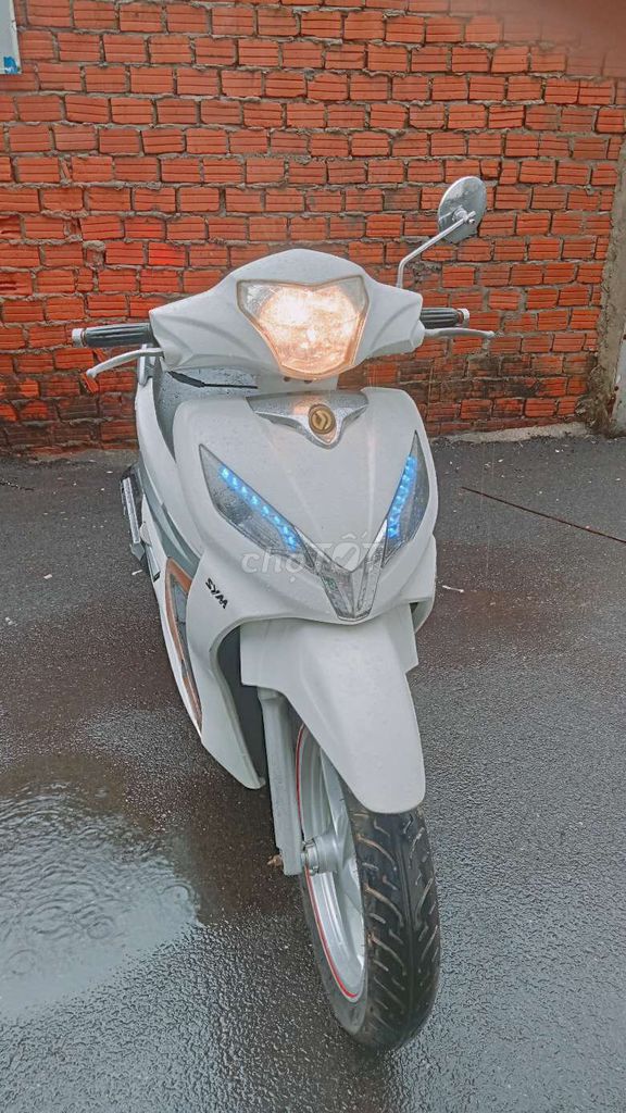 Xe Sym Sark cực Chất. Mua bán Xe máy tại Quận Thanh Khê Đà Nẵng được đăng bởi Trần Khải hình 1