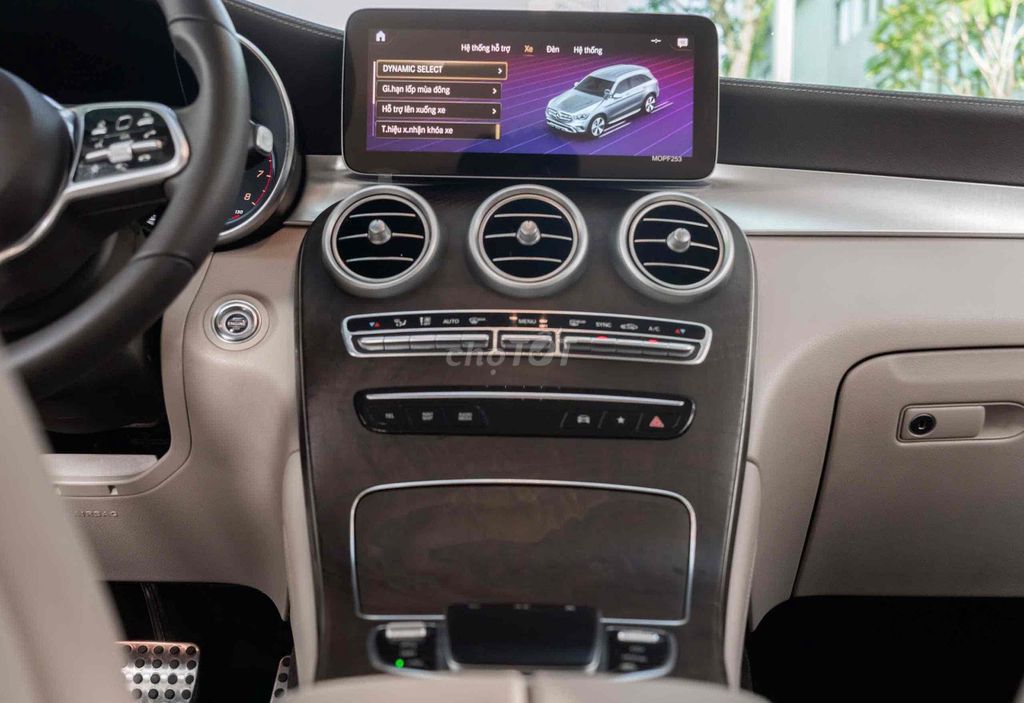 Mercedes Benz GLC 2020 200 4Matic - 56000 km. Mua bán Ô tô tại Quận 10 Tp Hồ Chí Minh được đăng bởi Thái LA Auto hình 12