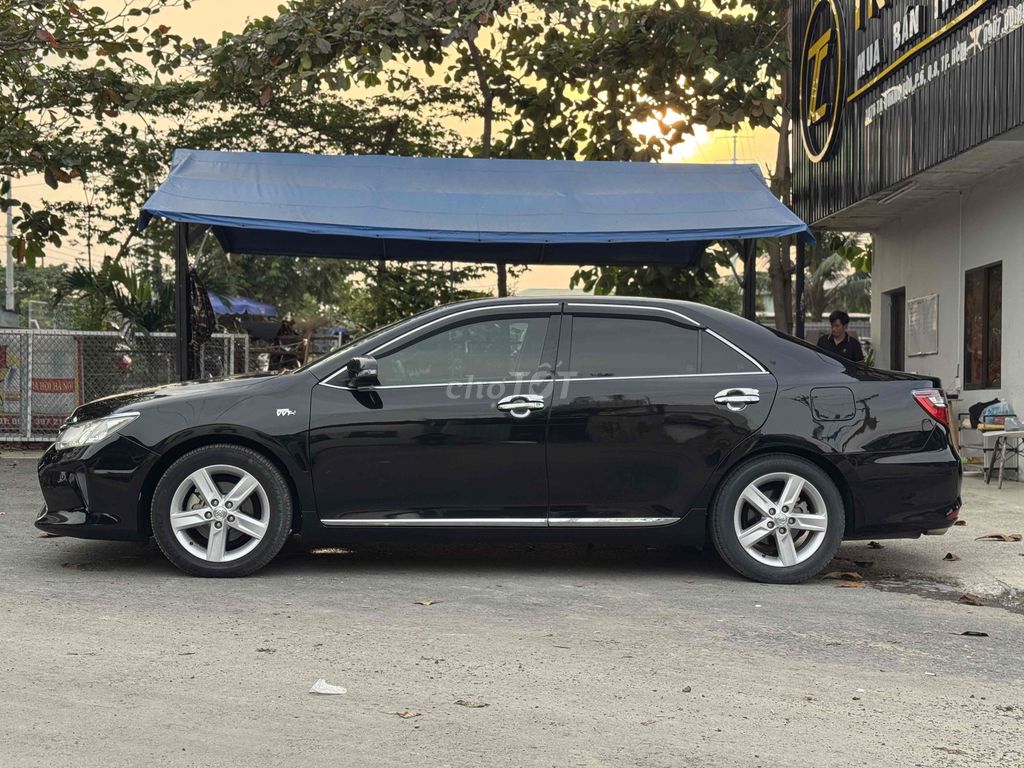 Toyota Camry 2.5Q Đen. Mua bán Ô tô tại Quận 8 Tp Hồ Chí Minh được đăng bởi Cửa hàng ô tô cũ TRUST CARS hình 7