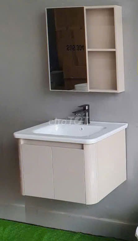 Bồn rửa lavabo kệ gương Mới. Mua bán Thiết bị vệ sinh, nhà tắm tại Thị xã Phú Mỹ Bà Rịa - Vũng Tàu được đăng bởi Dentist Hoàng hình 1