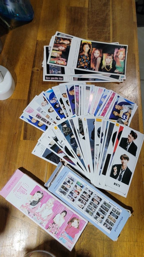 Thẻ ảnh K-pop BTS, BLACKPINK 60 cái