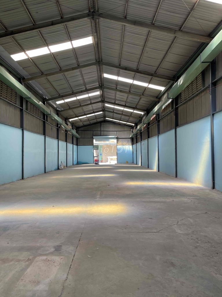 KHO XƯỞNG 440m TRẦN CAO 3 PHA VP NGAY GẦN CHỢ ĐẦU MỐI
