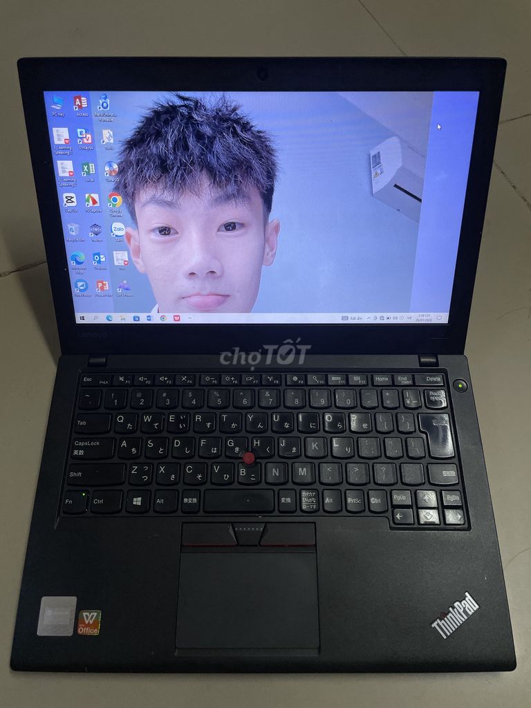 Lenovo ThinkPad i5-6300U 8GB Đen. Mua bán Laptop tại Quận 12 Tp Hồ Chí Minh được đăng bởi Huỳnh Xuân Đạt hình 1