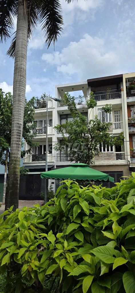 CHỦ BÁN, NHÀ MỚI 4T, CÔNG VIÊN TRƯỚC NHÀ, ĐƯỜNG NHỰA 10M – 14 tỷ 900