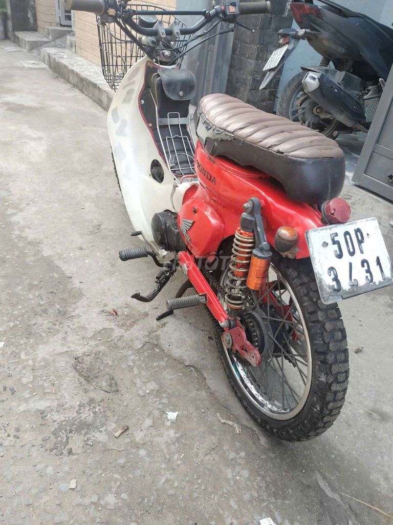 Cần bán chiếc cúp như hình có giấy. Mua bán Xe máy tại Huyện Hóc Môn Tp Hồ Chí Minh được đăng bởi A Tuấn hình 4