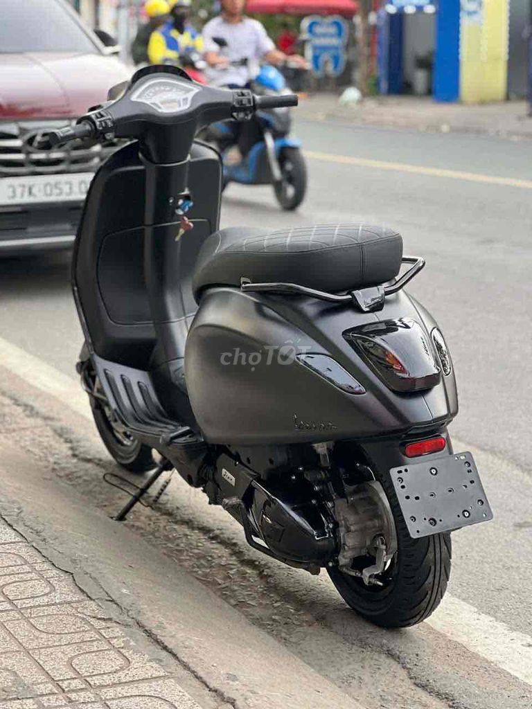 Piaggio Vespa Sprint 2016 iget ABS Notte Đen nhám. Mua bán Xe máy tại Thành phố Thủ Đức Tp Hồ Chí Minh được đăng bởi Gia Bảo hình 6