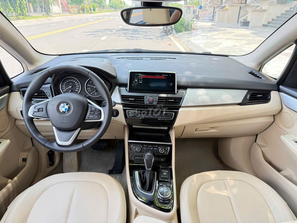 BMW 218i. Mua bán Ô tô tại Thành phố Thủ Đức Tp Hồ Chí Minh được đăng bởi Thành hình 8