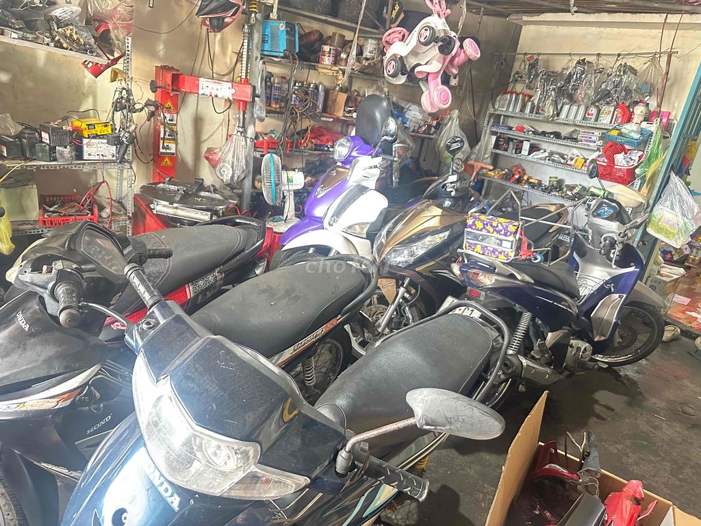 Cần thanh lý tất cả các loại xe trên hình từ 4 tr5. Mua bán Xe máy tại Quận Liên Chiểu Đà Nẵng được đăng bởi Lê Sang hình 3