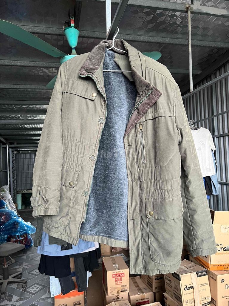 Áo khoác H2T nam chần bông. Mua bán Quần áo tại Thành phố Thanh Hóa Thanh Hóa được đăng bởi Mr God hình 1