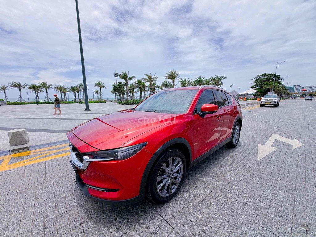 Mazda CX-5 Luxury 2022 Красный 61.000 км