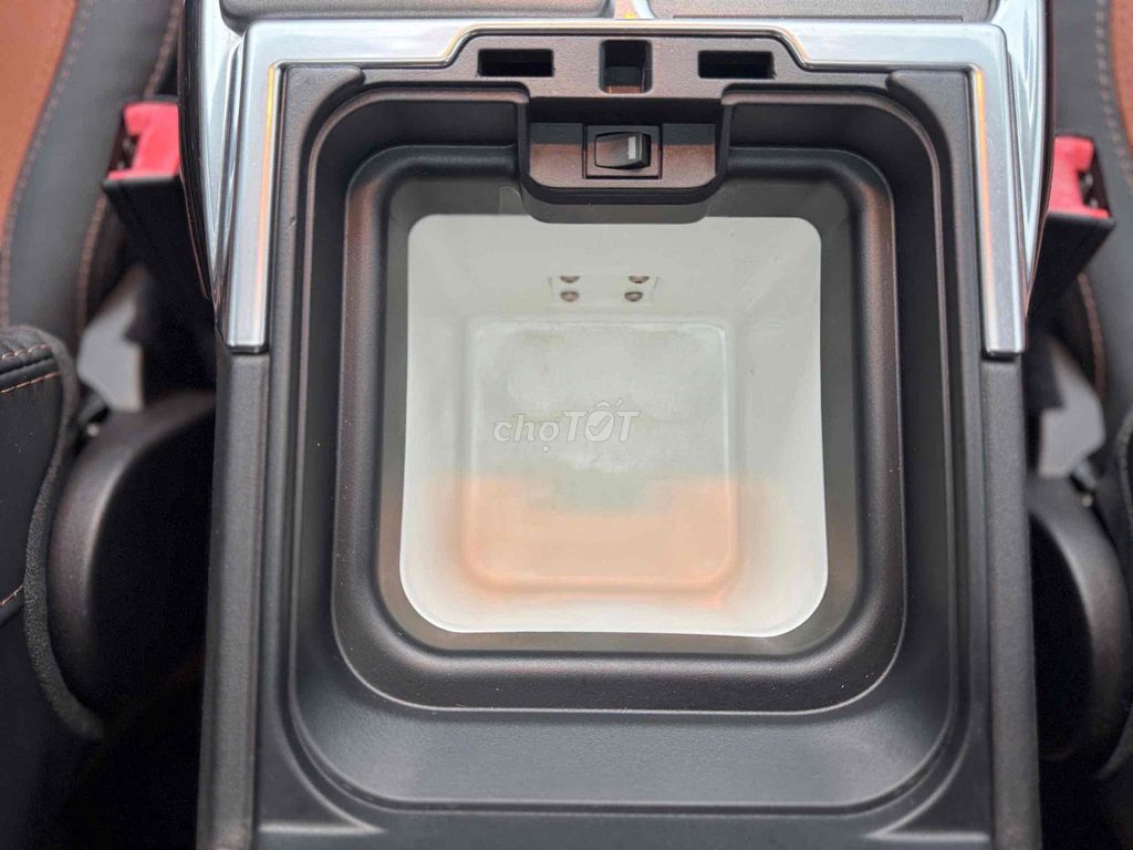 Land Rover Range Rover Sport 2012 Autobiography. Mua bán Ô tô tại Thành phố Thủ Đức Tp Hồ Chí Minh được đăng bởi nguyễn trọng nghĩa hình 5