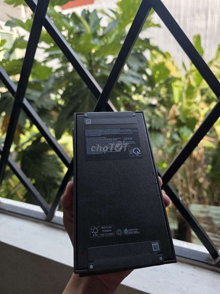 Samsung Galaxy S25 Ultra Xám titan Mới. Mua bán Điện thoại tại Quận Liên Chiểu Đà Nẵng được đăng bởi Thien  hình 1