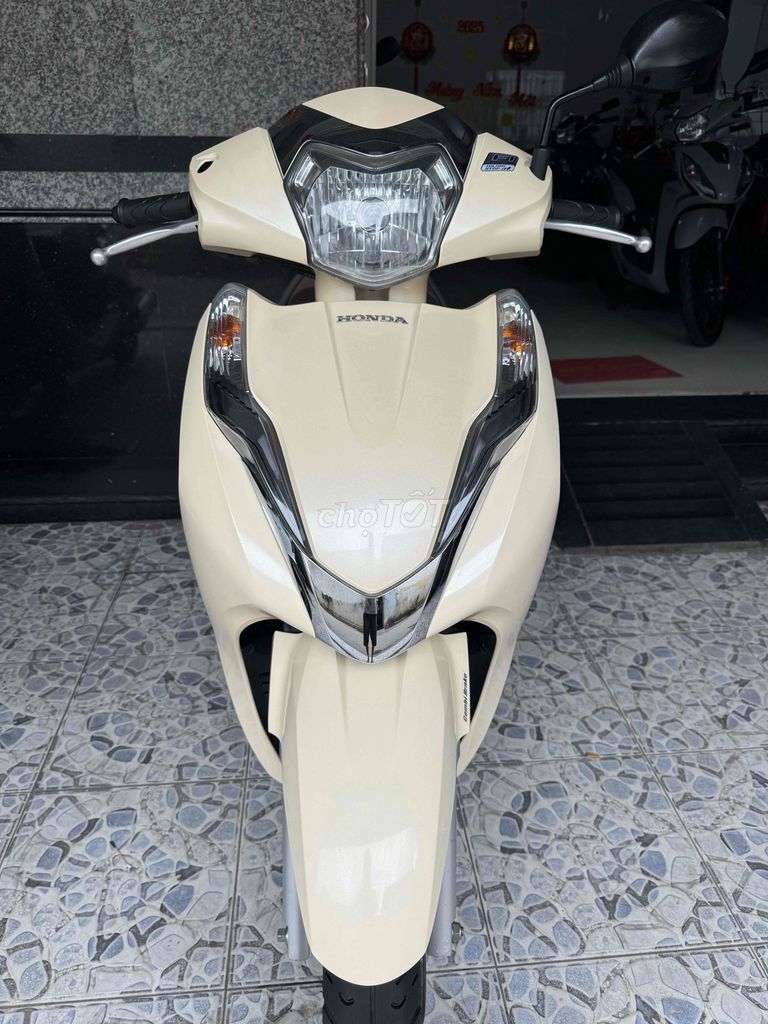 Honda Lead Đời 2018 Khoá Thông Minh. Mua bán Xe máy tại Thành phố Long Xuyên An Giang được đăng bởi Cửa Hàng Xe Minh Hạnh hình 1