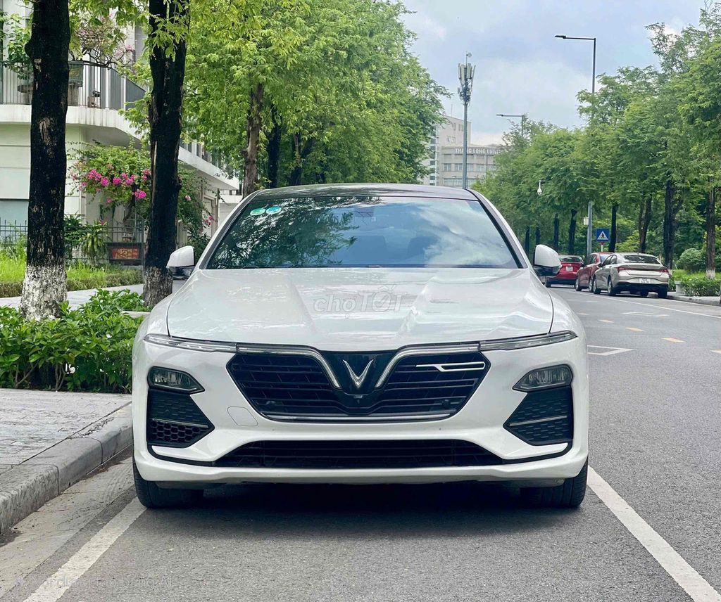 VinFast Lux A2.0 2021 Premium 2.0 AT - 60000 km. Mua bán Ô tô tại Quận Thanh Xuân Hà Nội được đăng bởi Cường Auto 266 hình 1