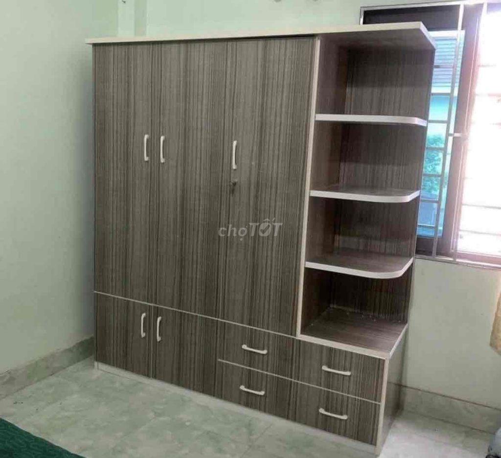 Tủ nhựa Vân gỗ xám 1m65x1m8. Mua bán Tủ, kệ gia đình tại Thành phố Biên Hòa Đồng Nai được đăng bởi Hong Le hình 1