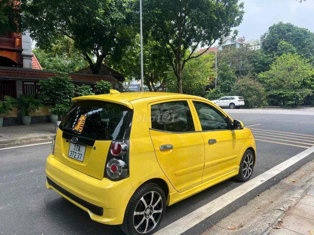 Kia Morning 2011 Số tự động Vàng. Mua bán Ô tô tại Quận Hoàng Mai Hà Nội được đăng bởi lê sơn hình 4