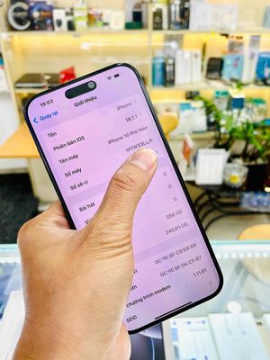 16 Pro Max 256Gb Active T1 Như Mới Sạc 5 Lần