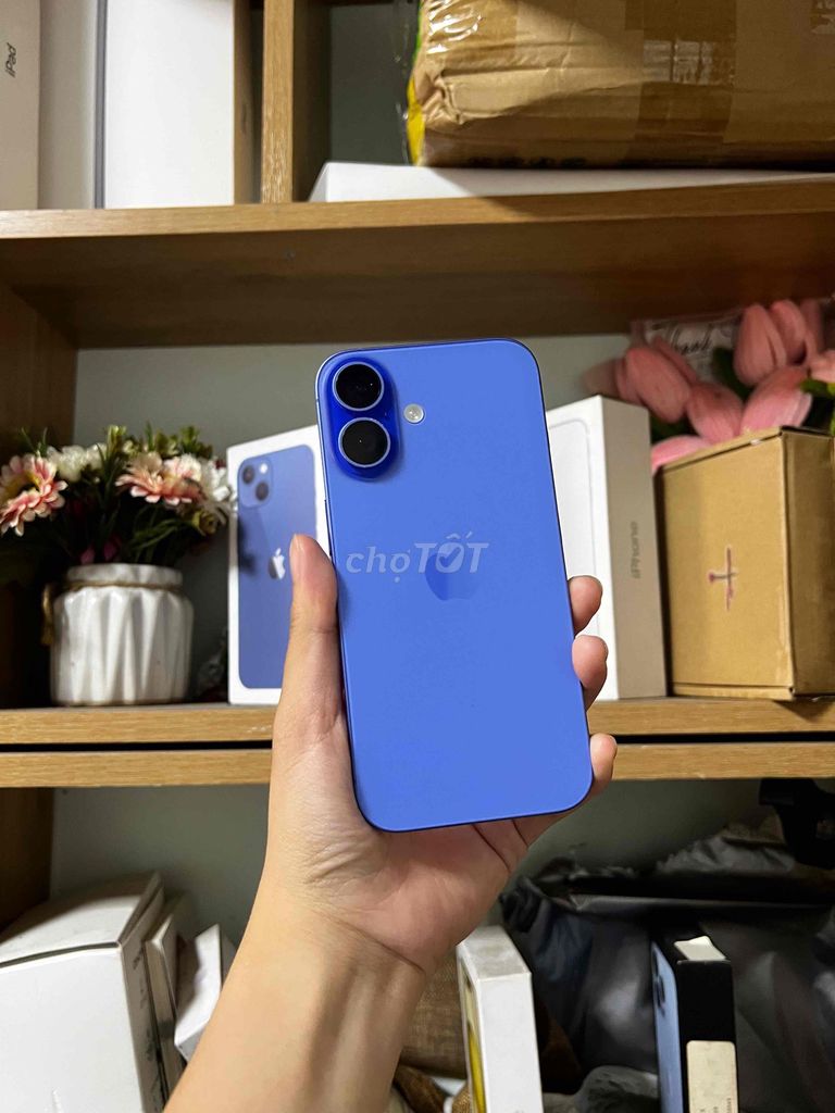 iPhone 16 Xanh Eid Góp Từ 0₫. Mua bán Điện thoại tại Quận 7 Tp Hồ Chí Minh được đăng bởi Trâm bán táo  hình 1