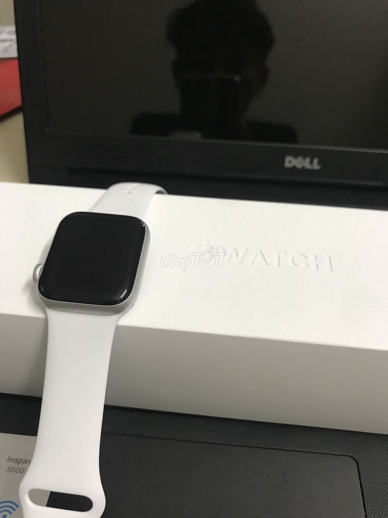 Bán Apple Watch Series 4 Vỏ Nhôm, Nguyên Zin. Mua bán Thiết bị đeo thông minh tại Quận Gò Vấp Tp Hồ Chí Minh được đăng bởi Viet Dung hình 6
