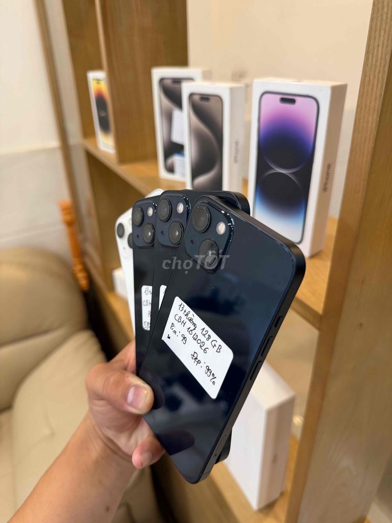 Apple iPhone 13 128GB Đen, Trắng Đã sử dụng. Mua bán Điện thoại tại Quận Gò Vấp Tp Hồ Chí Minh được đăng bởi Việt Moblie hình 1