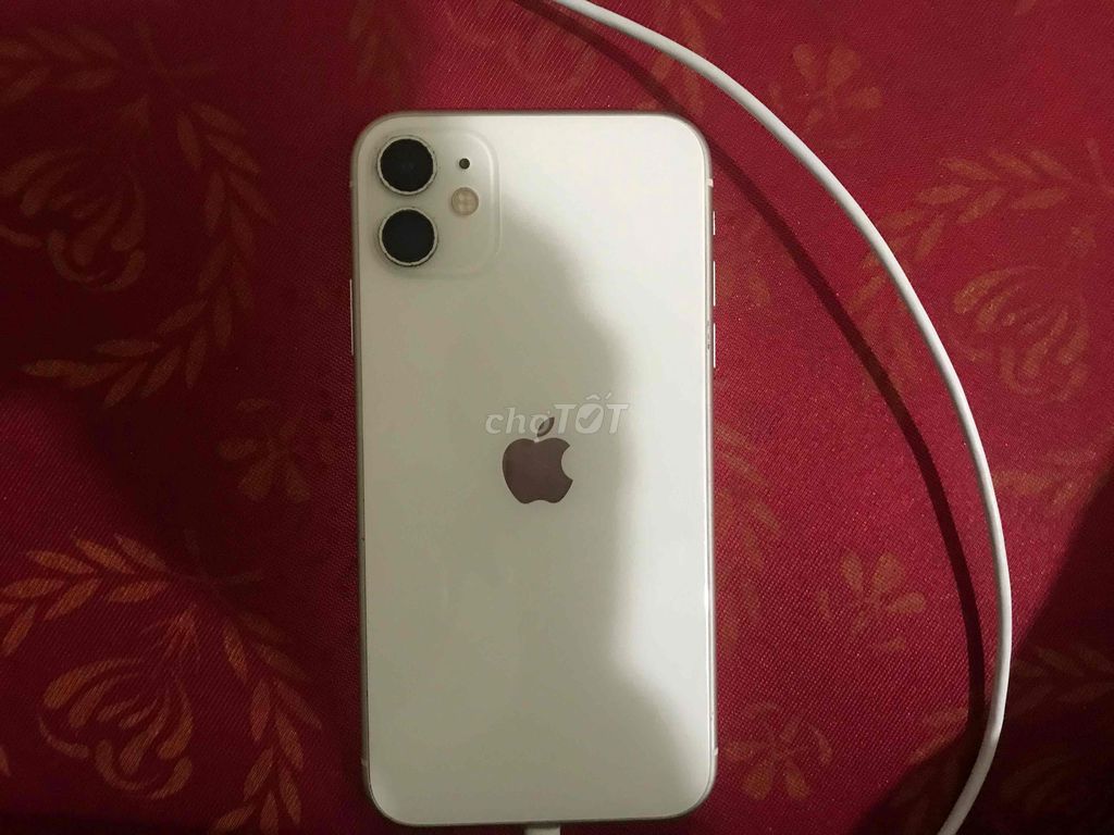 iPhone 11 64GB Trắng Nguyên bản. Mua bán Điện thoại tại Huyện Ba Bể Bắc Kạn được đăng bởi HT store hình 1