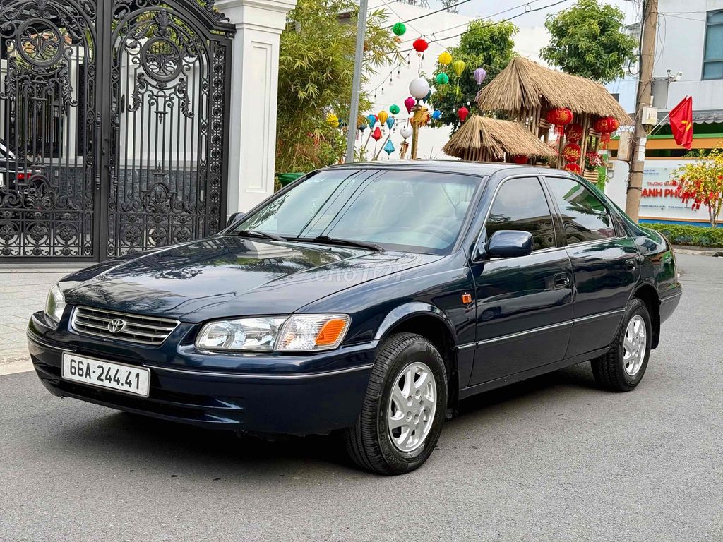 Toyota Camry 1998 AT GLi 2.2 số tự động xanh dương