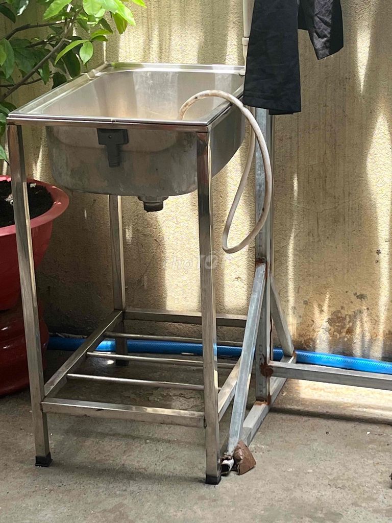 Bồn rửa Inox 60x40x80cm. Mua bán Thiết bị vệ sinh, nhà tắm tại Quận Gò Vấp Tp Hồ Chí Minh được đăng bởi Lê vân hình 1