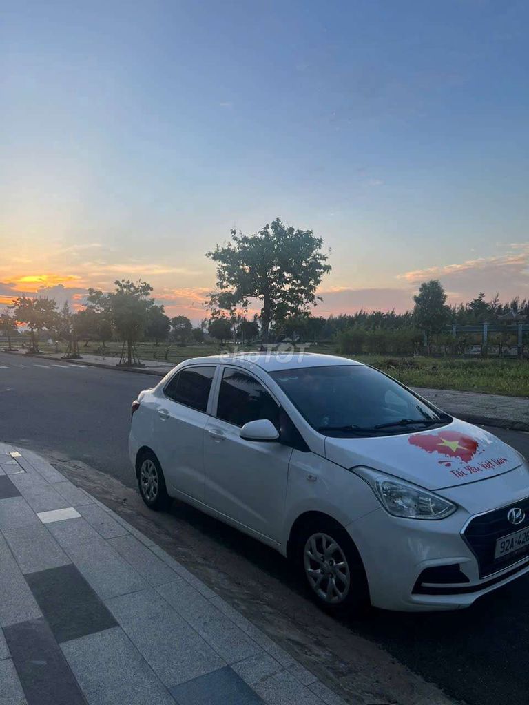 2017 - 115000 km sedan. Mua bán Ô tô tại Quận Liên Chiểu Đà Nẵng được đăng bởi anh quoc hình 2