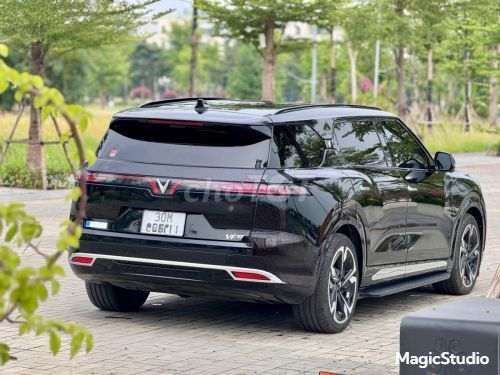 Электромобиль VinFast VF9 Plus 7S 2025
