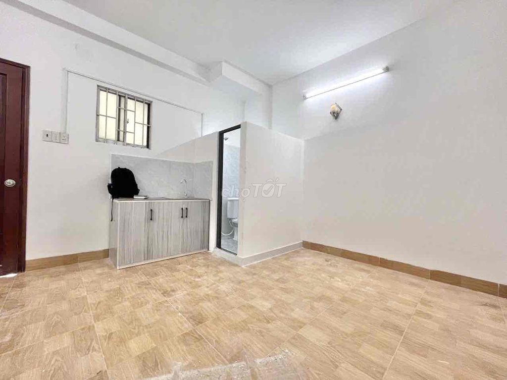 Phòng Mới Xây Sau Lưng Aeon Tân Phú - Rộng Rãi Thoáng Mát