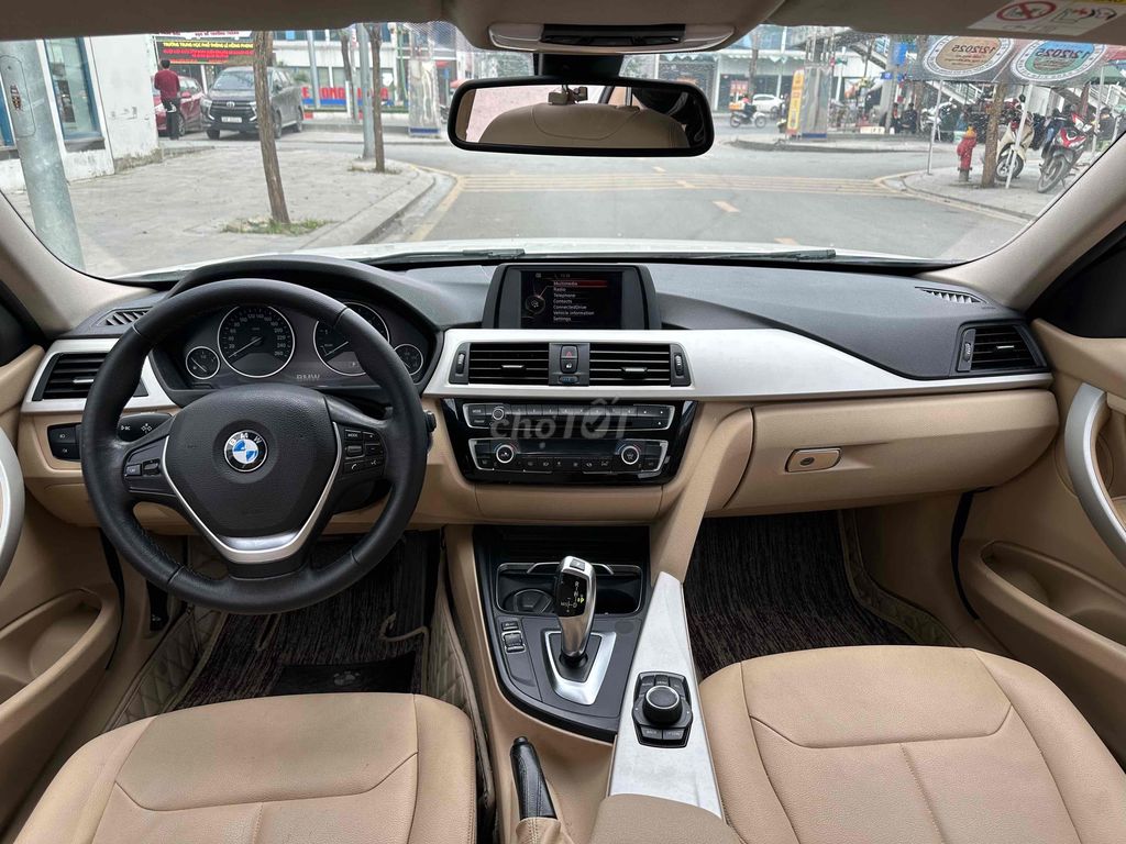 BMW 3 Series 2015 320i - 96839 km. Mua bán Ô tô tại undefined undefined được đăng bởi TIẾN QUÂN CAR hình 7