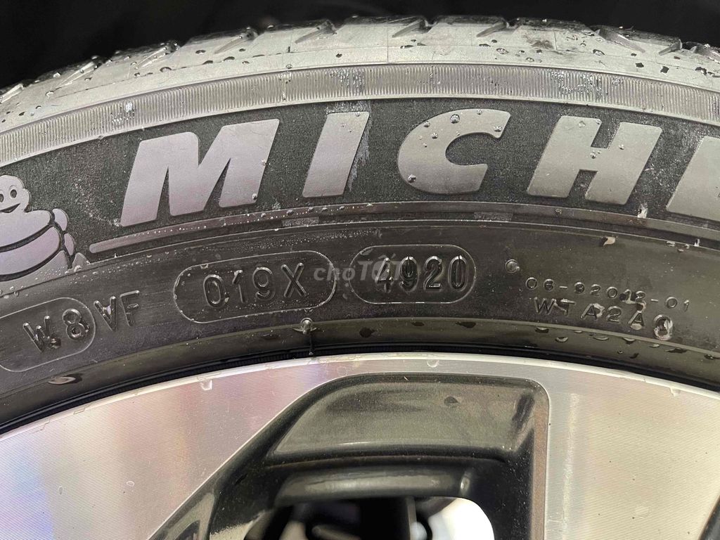 Toyota Corolla Cross 1.8V 2020. Mua bán Ô tô tại Quận Tân Phú Tp Hồ Chí Minh được đăng bởi Lê Tấn Dũ hình 6