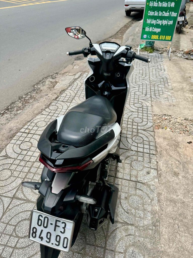 ✳️✳️ Vario 125 trắng đen 2021 xe đẹp có trả góp. Mua bán Xe máy tại Thành phố Biên Hòa Đồng Nai được đăng bởi XE MÁY CŨ THÀNH MỸ  hình 6